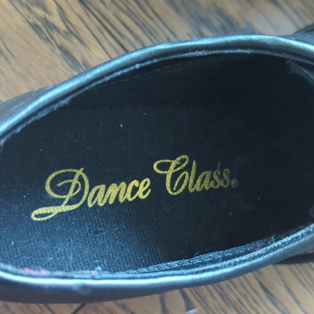 Black dance shoes - Picture 3 of 4